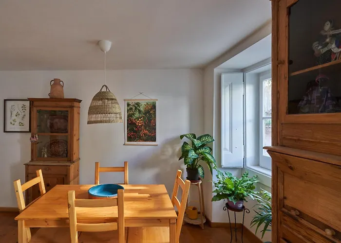 Casa Da Adelaide Lisboa